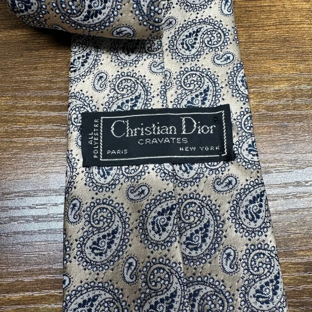 Christian Dior Cravates Mens Paisley Tie Tan Navy Blue Vintage Designer Necktie‎